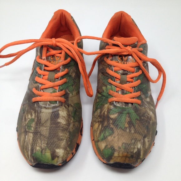 Realtree Other - RealTree Outfitters Cobra Camouflage Men 8M Shoes